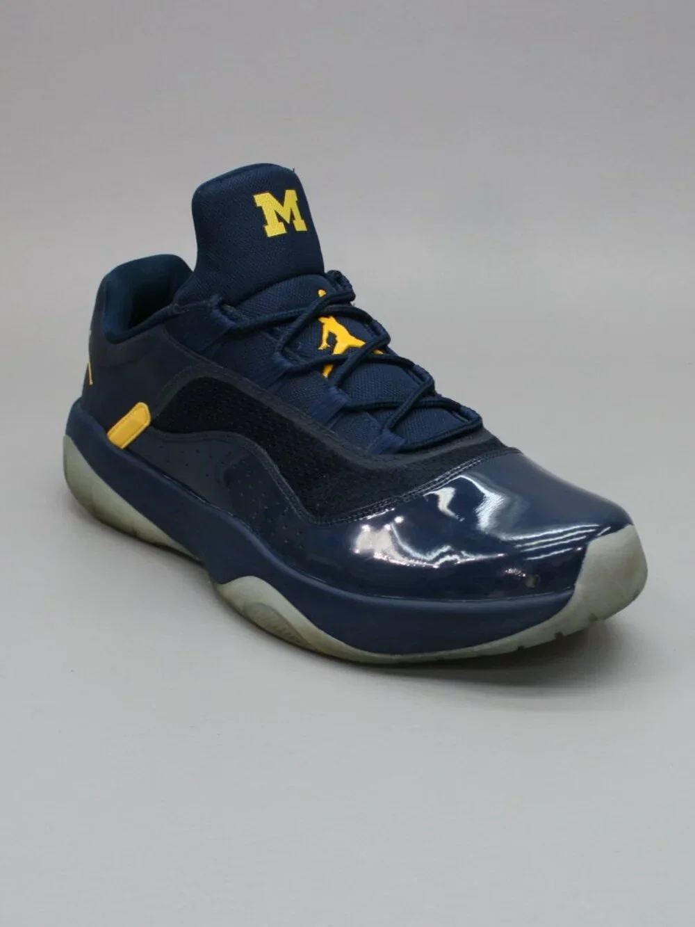 Nike Men 13 Air Jordan 11 CMFT Low Michigan Player Issued PE Sneakers DM8767-147